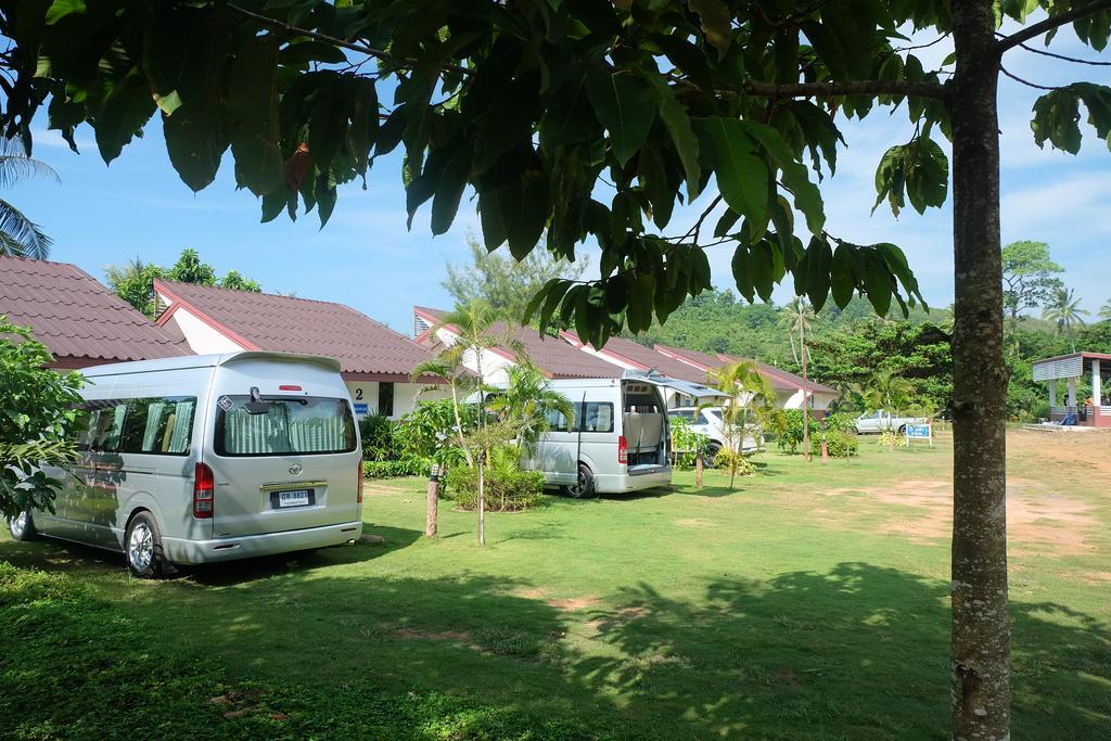 Lomtalay Resort Trat Laem Ngop Екстериор снимка